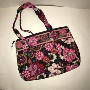 Vera Bradley Bags - NEW VERA BRADLEY PINK BETSY FLORAL PINK TOTE BAG Vera Bradley Bags - NEW VERA BRADLEY PINK BETSY FLORAL PINK TOTE BAG